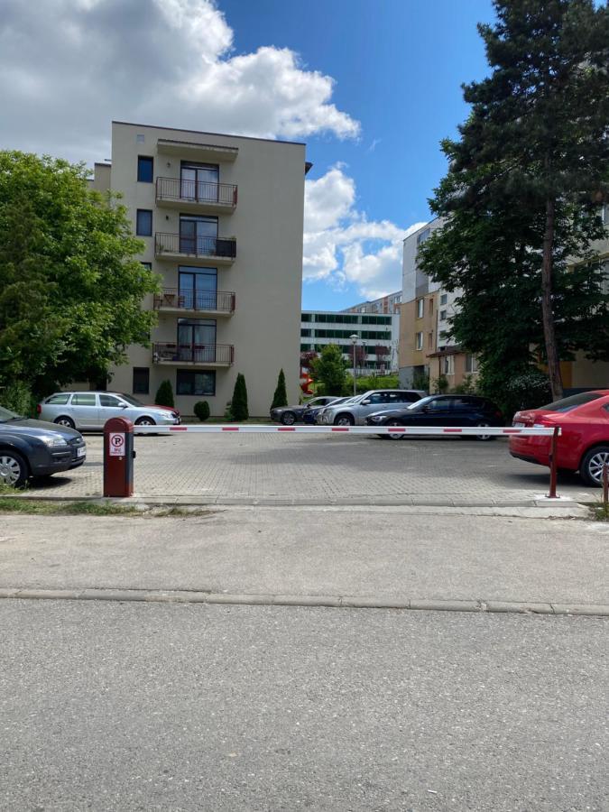 Apartmán Igi Red Flat With Free Private Parking Kluž Exteriér fotografie